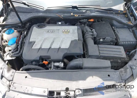 2010 Volkswagen Jetta Tdi from USA, damaged, VIN 3VWPL7AJ8AM618684